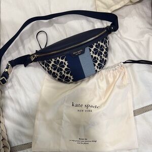 Kate Spade Blue and Cream Crossbody Bag with Geometric Pattern